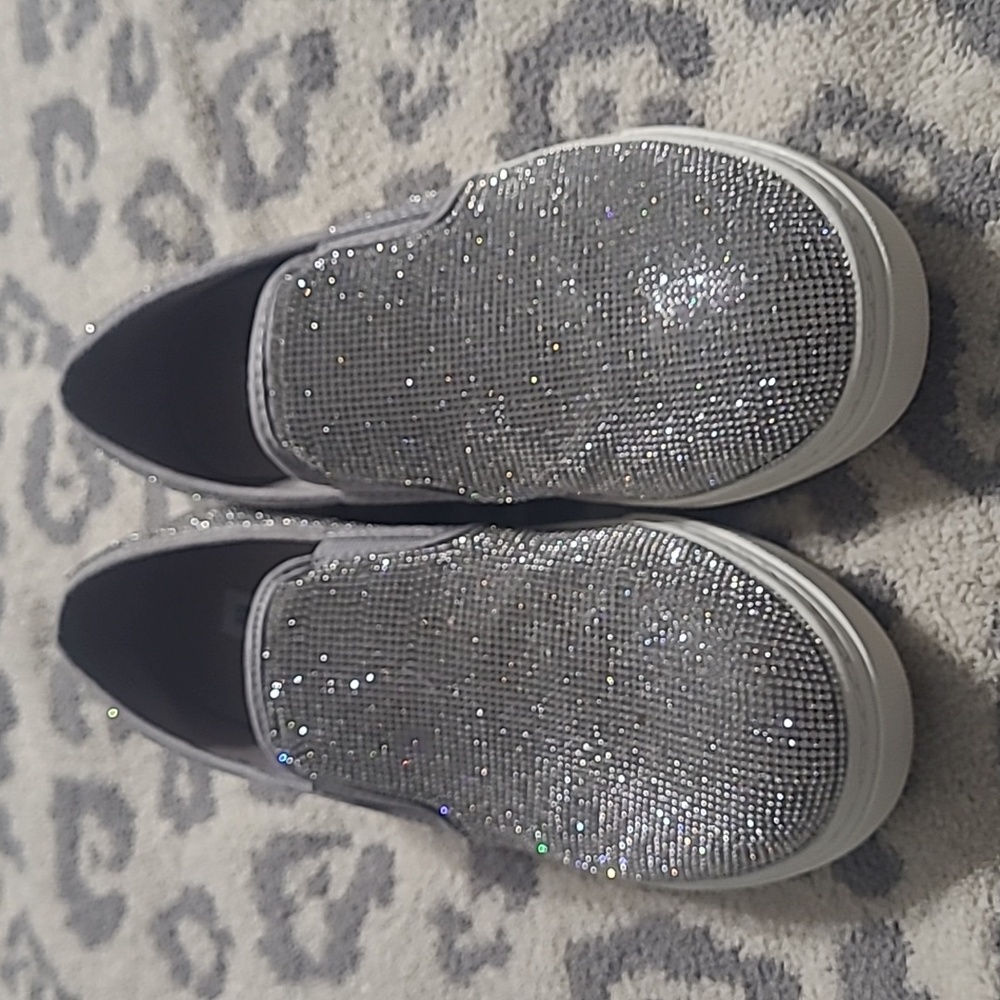 Never Worn Steve Madden Coulter Rhinestone Slide-on Shoes- 9.5